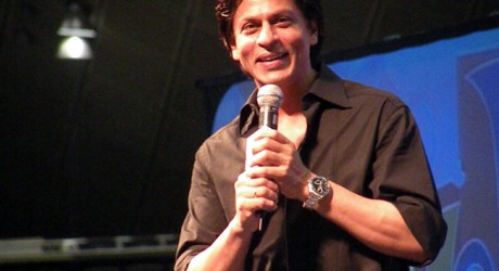SRK Abused on Twitter