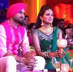 Virat Kohli and Anushka Sharma to attend Harbhajan Geeta’s wedding 04