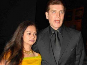 Aditya Pancholi with wife